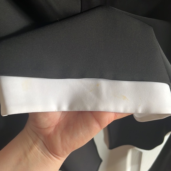 BCBG Maxazria shirt - Picture 4 of 4